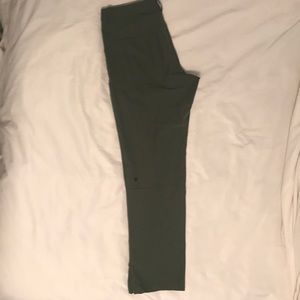 Lululemon ABC pants 34x30 green pants